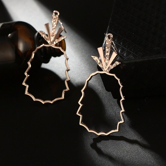 Pineapple Boho Beach Dangle Earrings - Picture 4 of 6